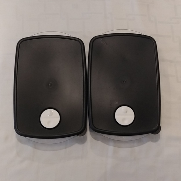 Tupperware 3 Compartment Divided Dish With Vent - Picture 1 of 6